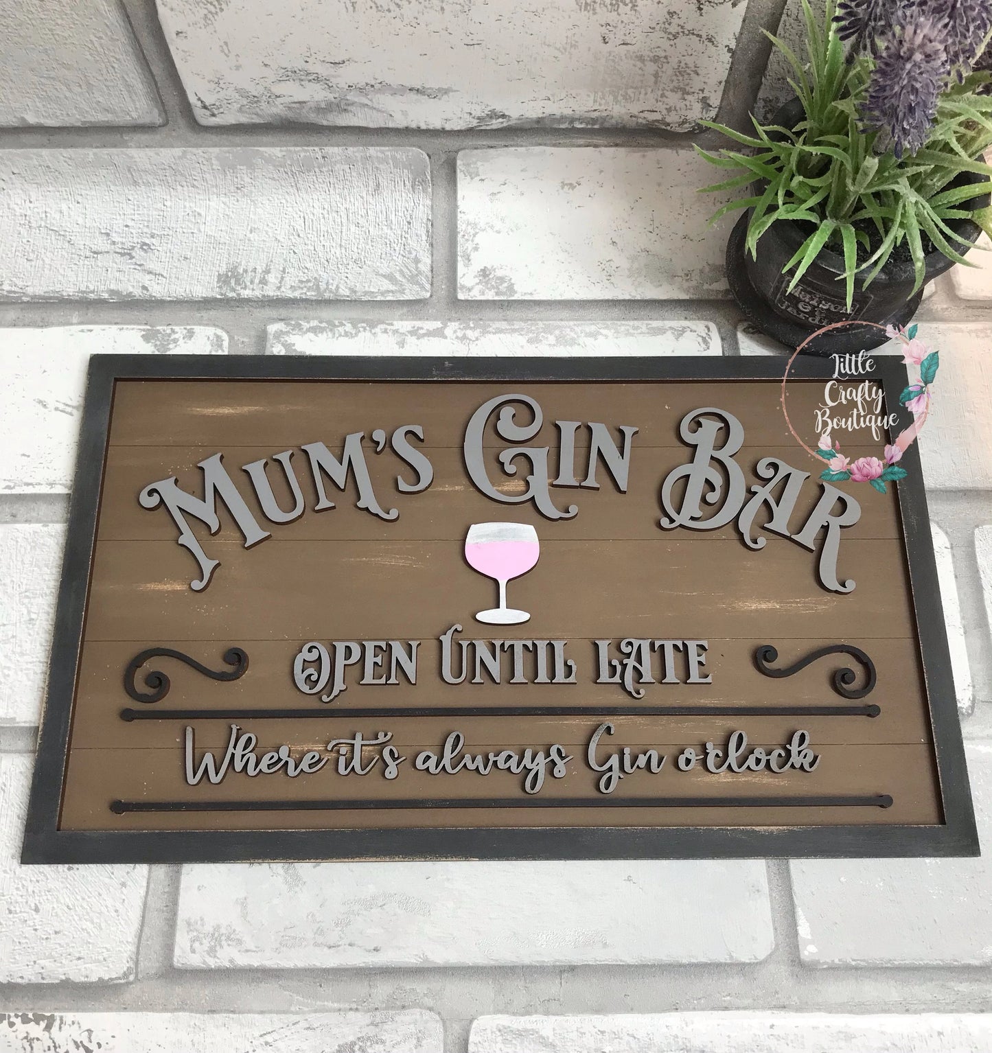 Mums/Dads Bar Sign